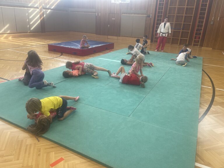 20250910 075332818 ios