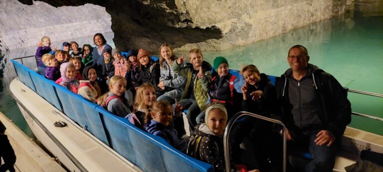 20250925 120937279 ios